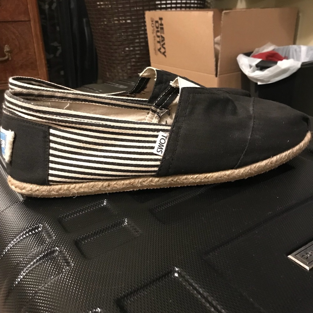 Men’s Black and White Striped Toms